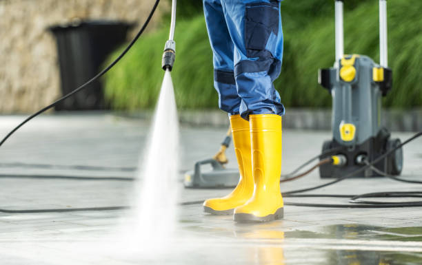 Best Local Pressure Washing Services  in Santa Clara, OR