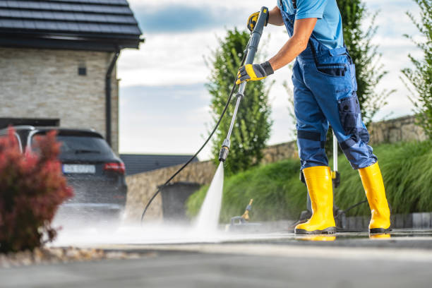 Best Sidewalk Pressure Washing  in Santa Clara, OR